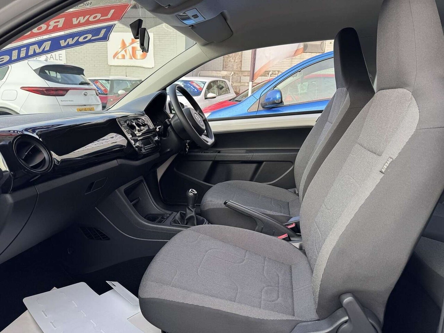 Used Volkswagen up! 2016 for sale - 77487298: Photo 26