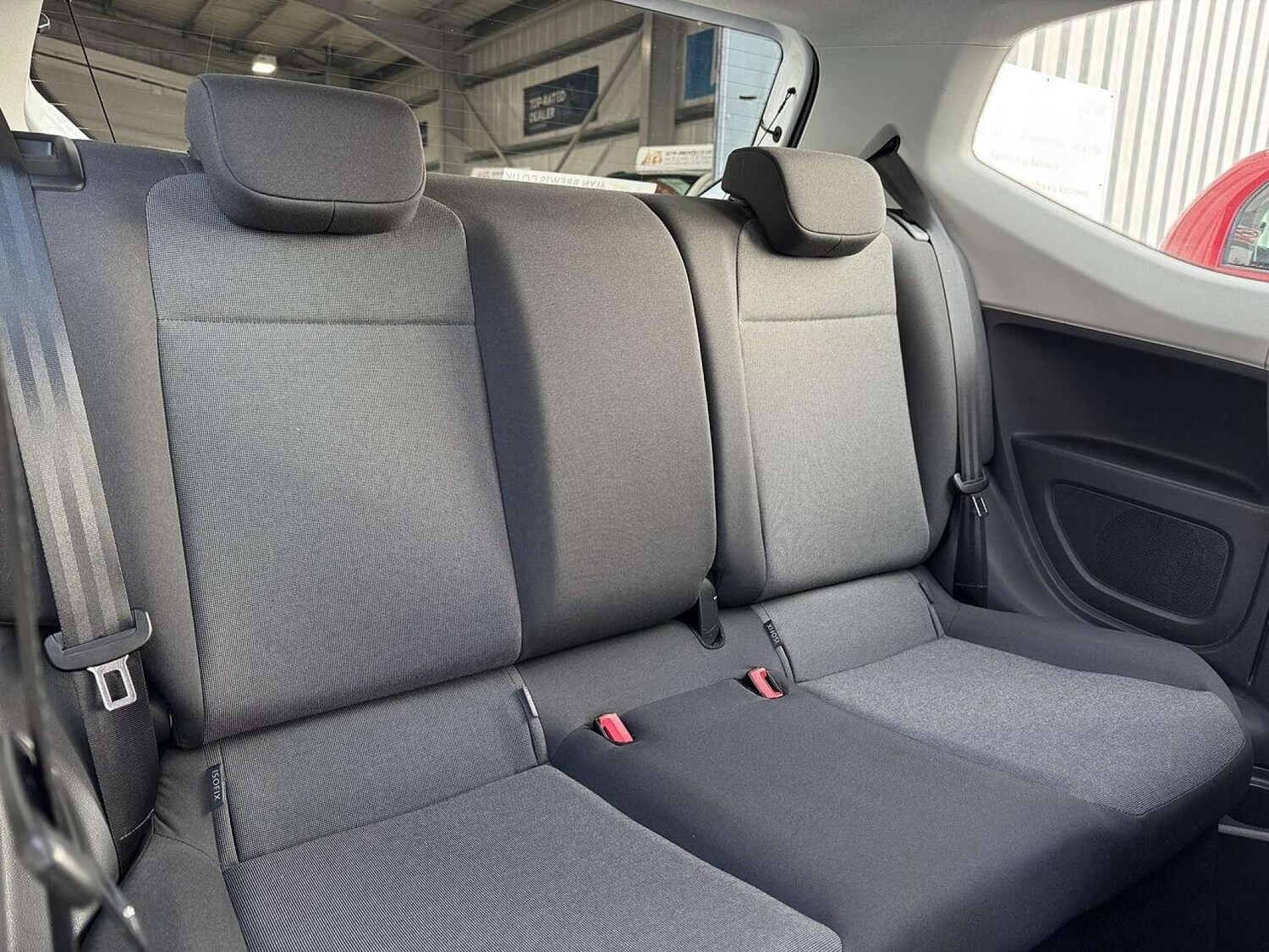 Used Volkswagen up! 2016 for sale - 77487298: Photo 29