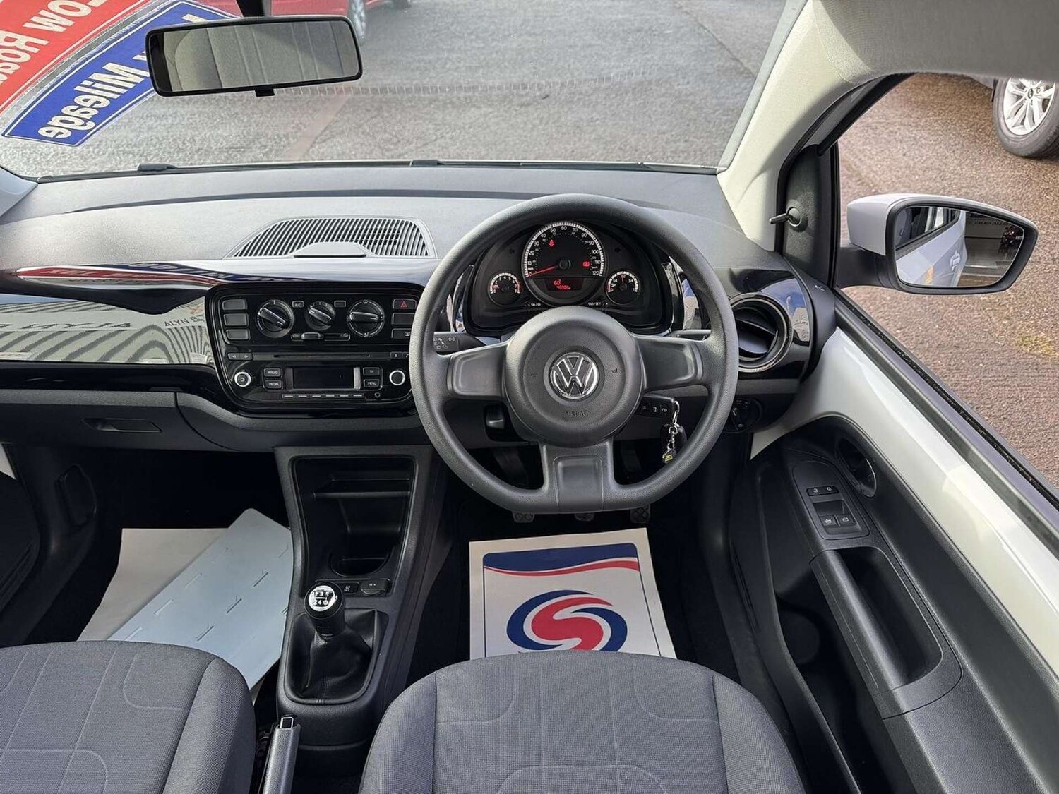 Used Volkswagen up! 2016 for sale - 77487298: Photo 33