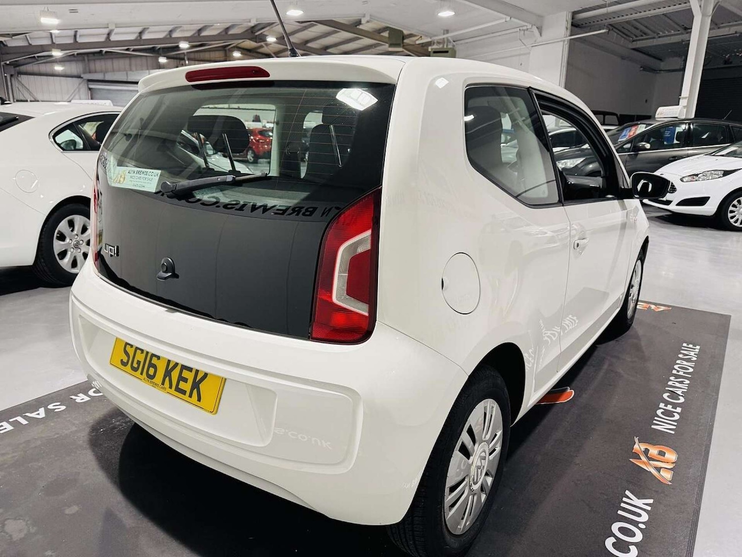 Used Volkswagen up! 2016 for sale - 77487298: Photo 4