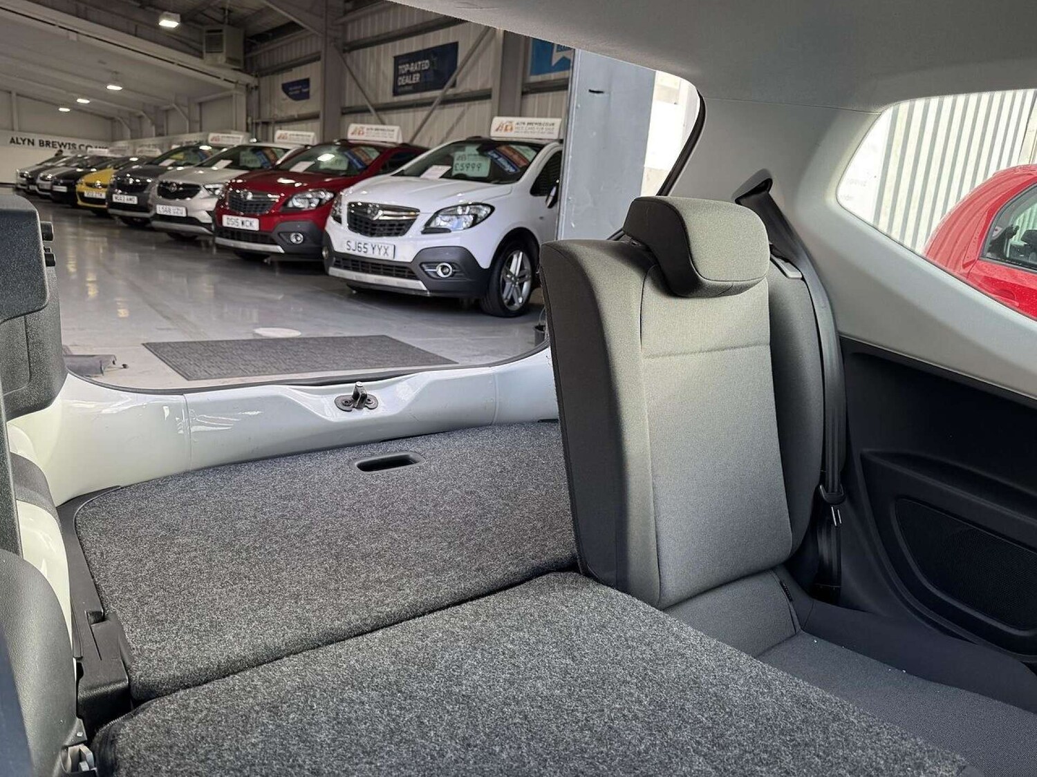 Used Volkswagen up! 2016 for sale - 77487298: Photo 55