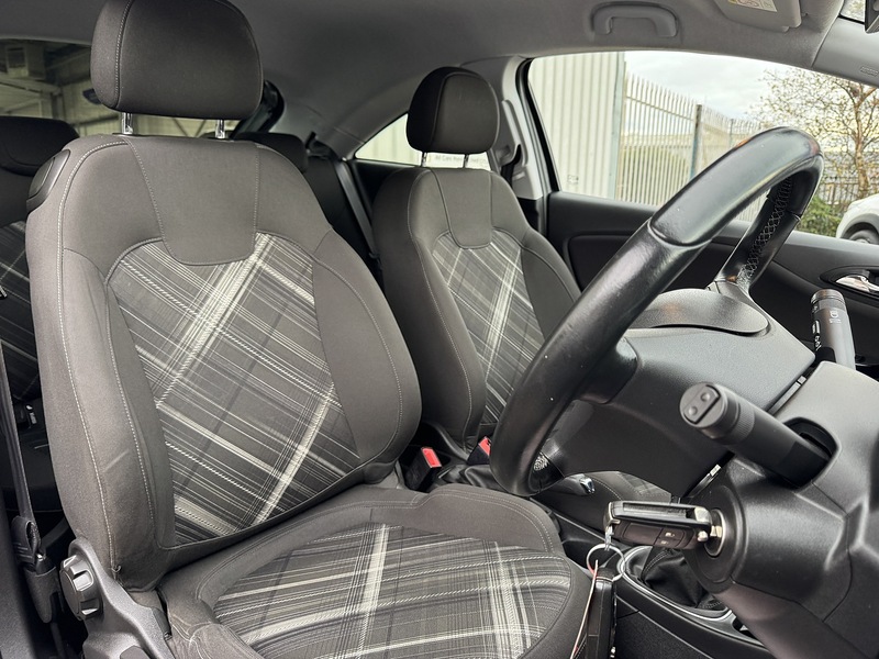 Used Vauxhall Corsa 2015 for sale - 76682336: Photo 30