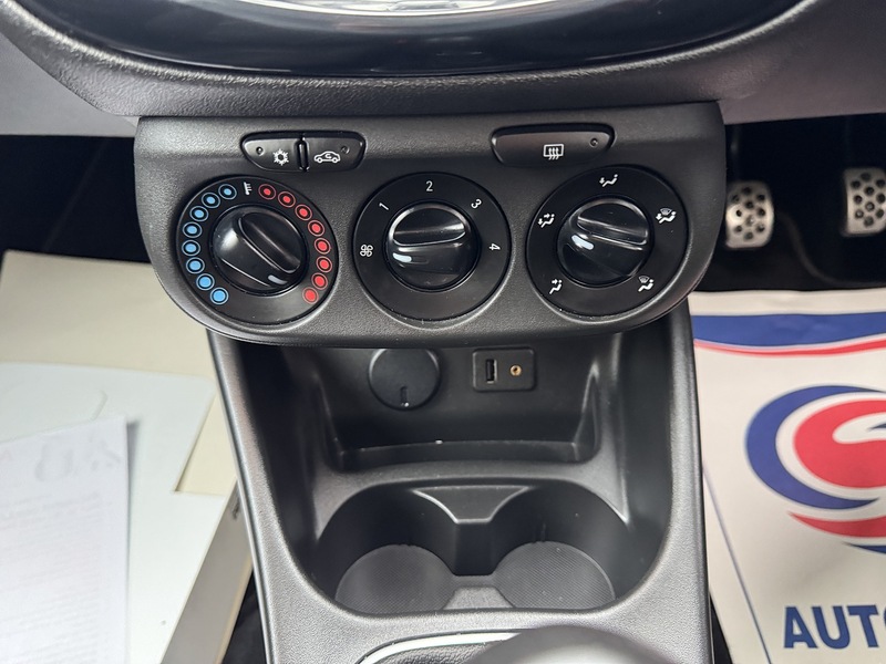 Used Vauxhall Corsa 2015 for sale - 76682336: Photo 40