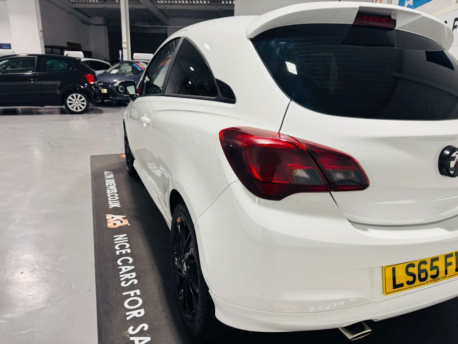 Used Vauxhall Corsa 2015 for sale - 77915410: Photo 10