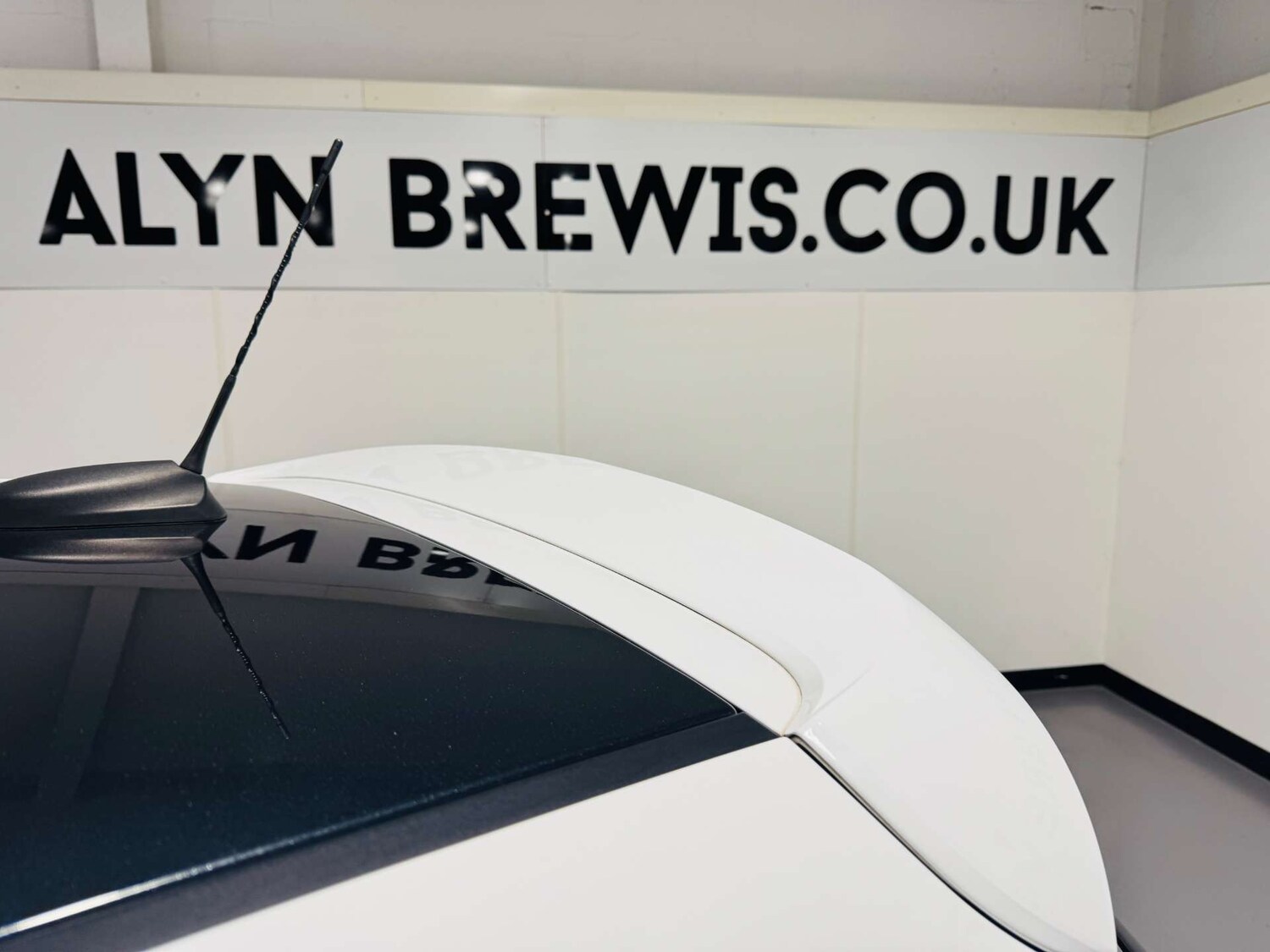 Used Vauxhall Corsa 2015 for sale - 77915410: Photo 15