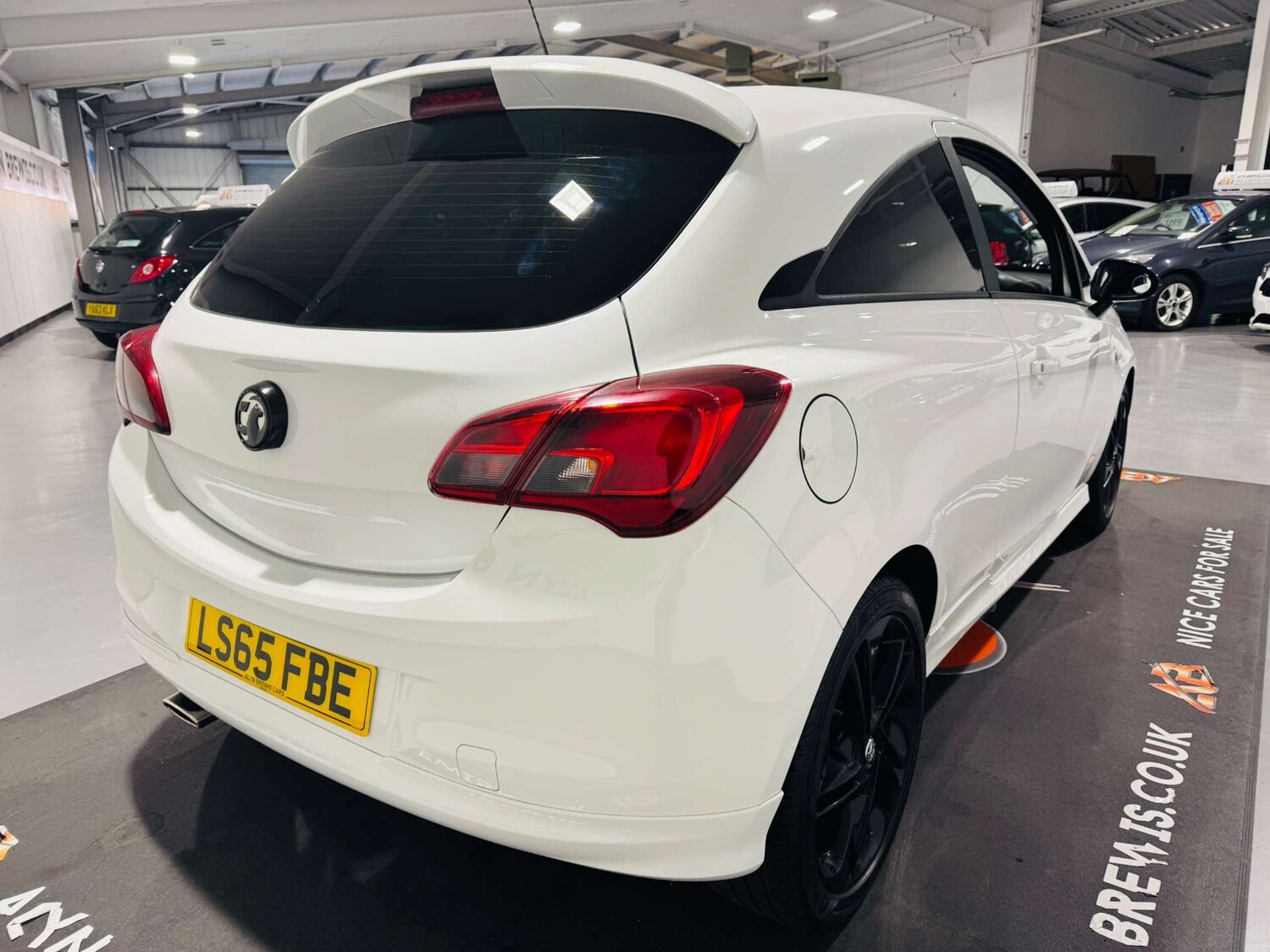 Used Vauxhall Corsa 2015 for sale - 77915410: Photo 4