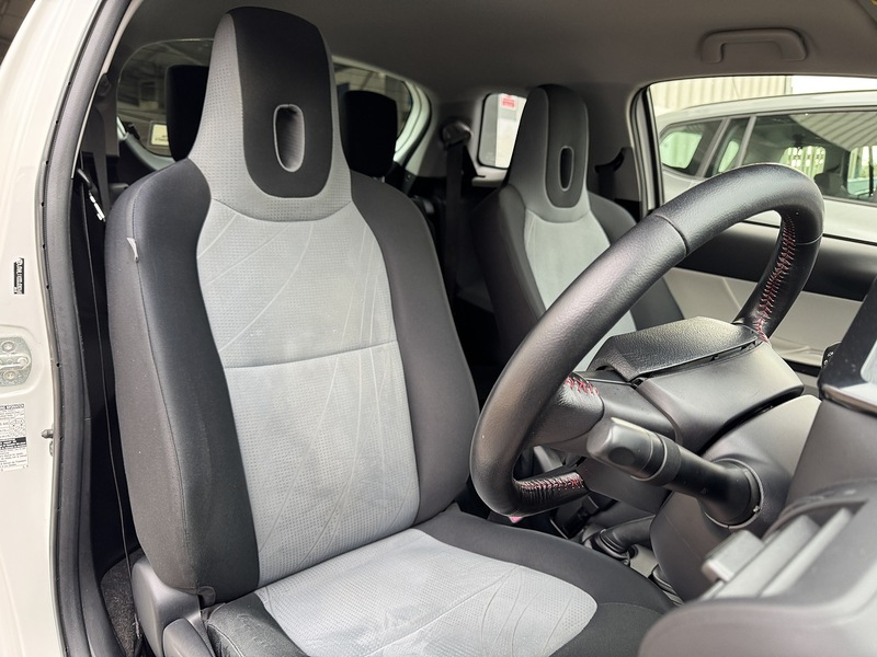 Used Toyota IQ 2014 for sale - 76185788: Photo 28