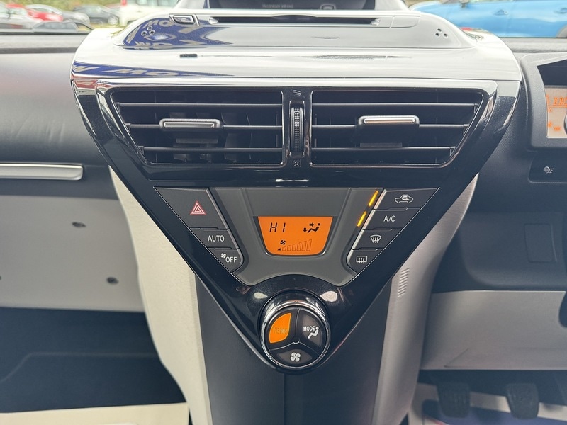 Used Toyota IQ 2014 for sale - 76185788: Photo 36