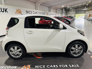 Used Toyota IQ 2014 for sale - 76185788: Photo