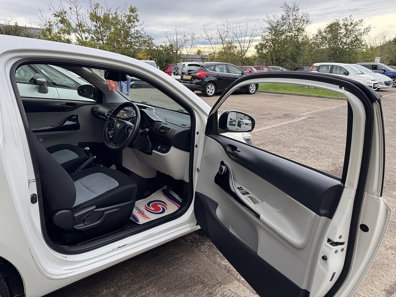 Used Toyota IQ 2014 for sale - 76185788: Photo 42