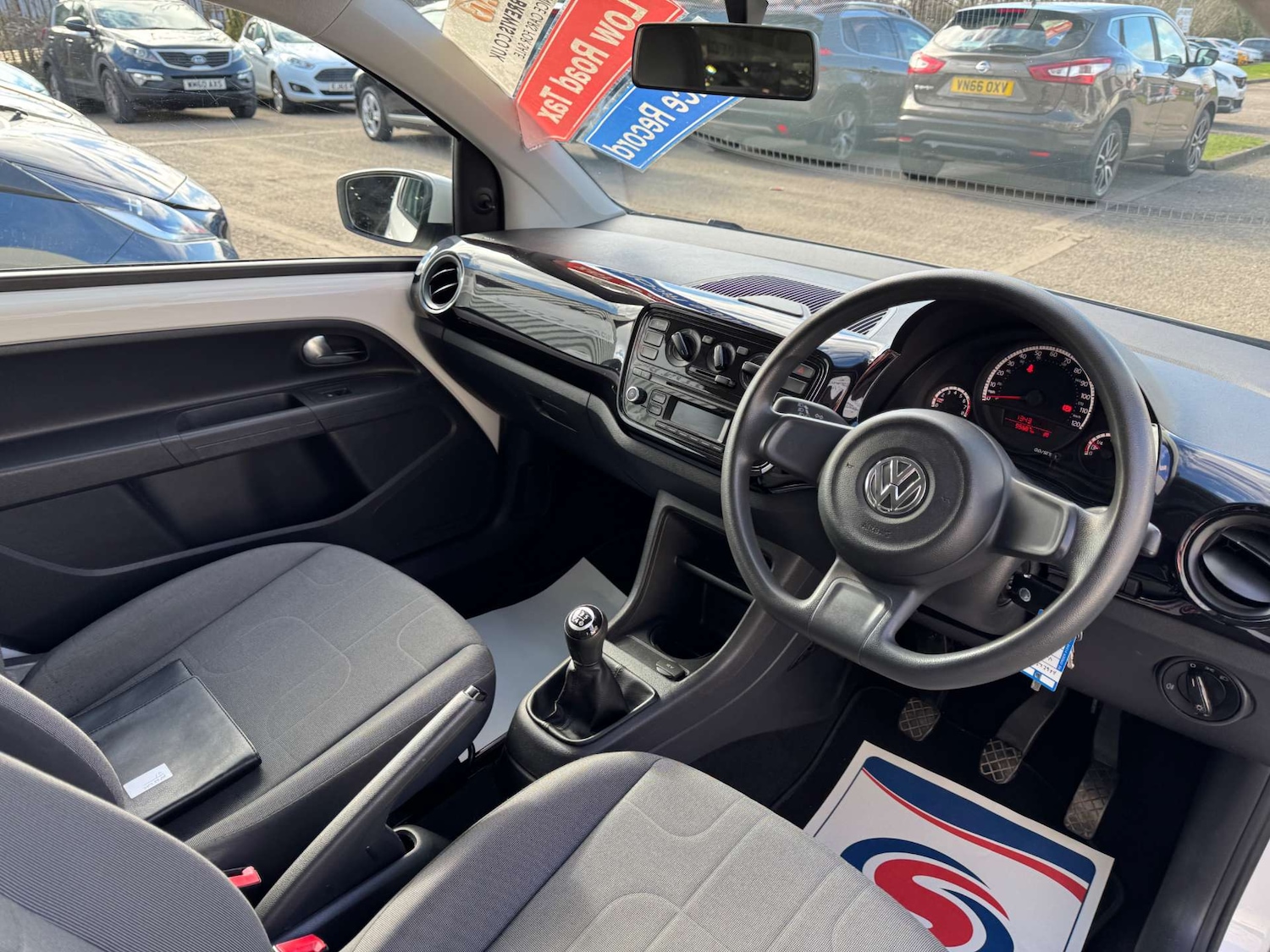 Used Volkswagen up! 2012 for sale - 77967969: Photo 32