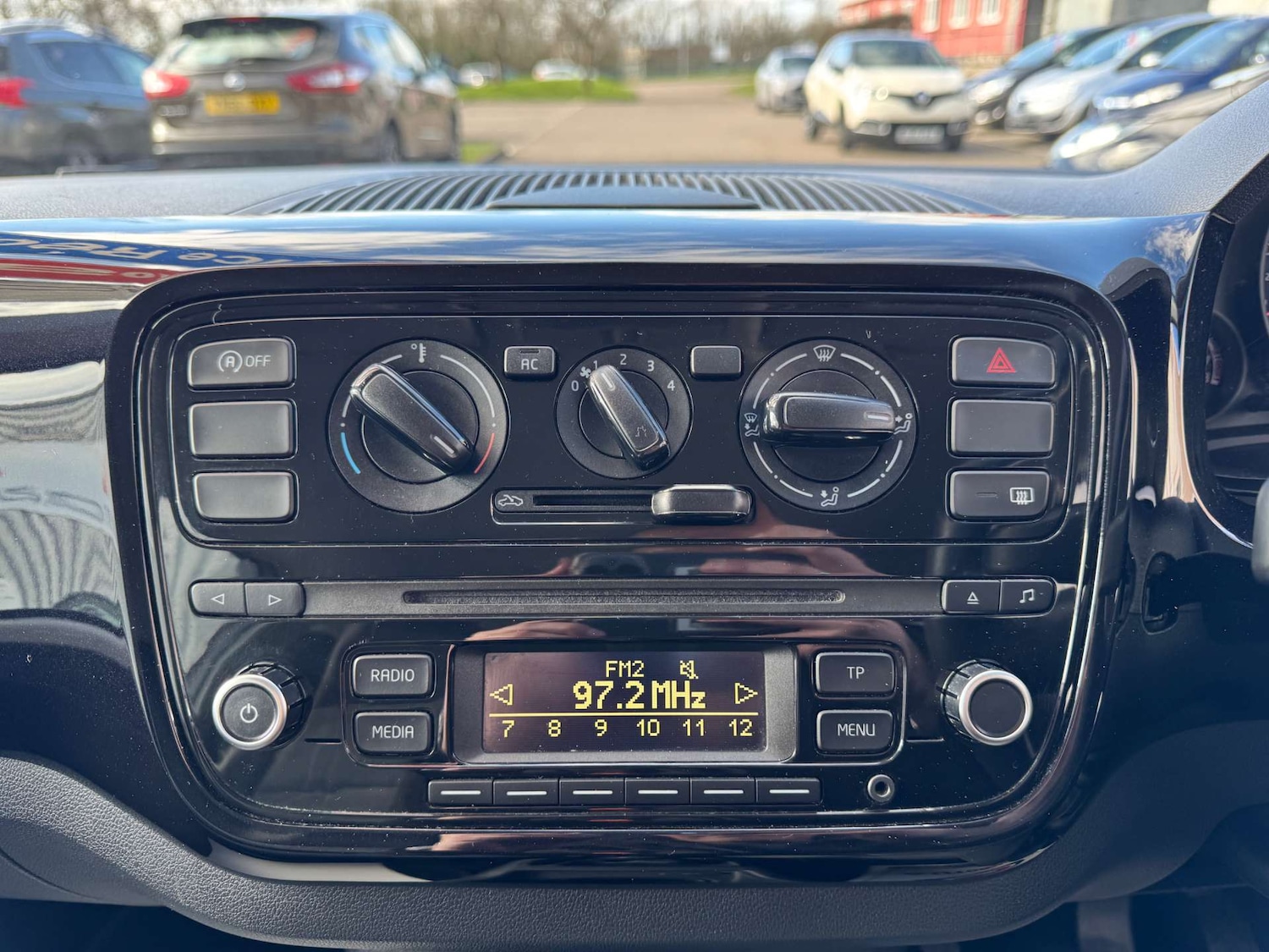 Used Volkswagen up! 2012 for sale - 77967969: Photo 36