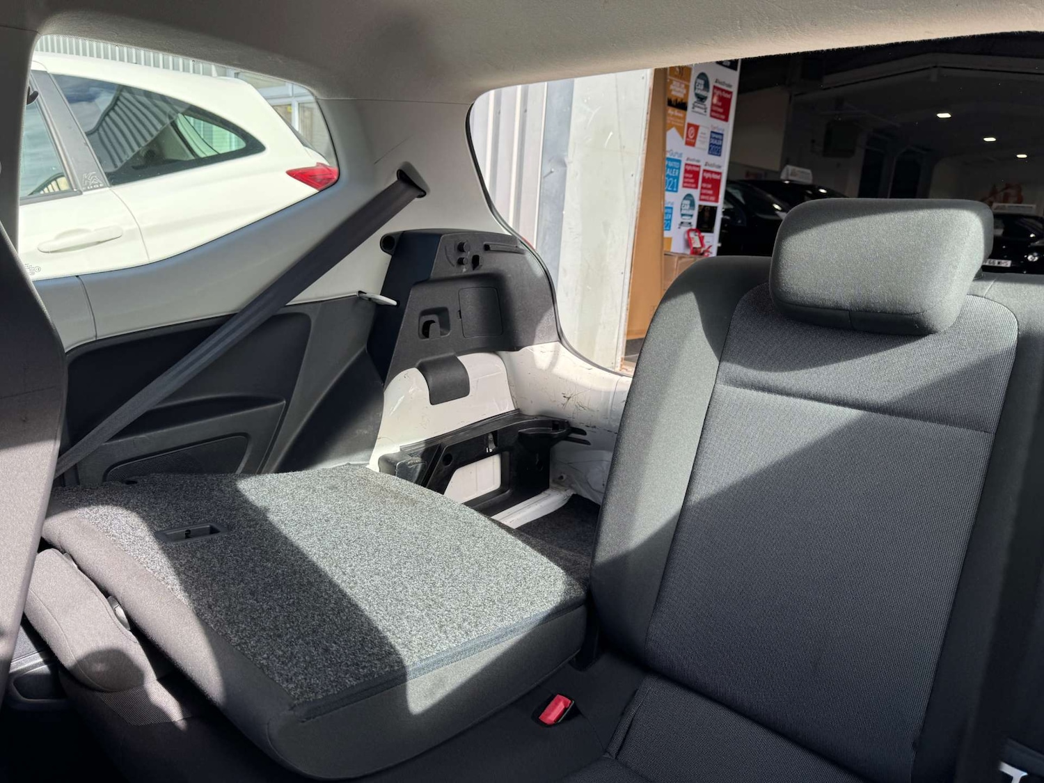 Used Volkswagen up! 2012 for sale - 77967969: Photo 53