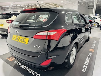 Used Hyundai i30 2012 for sale - 75662395: Photo