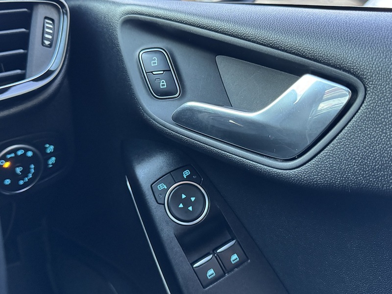 Used Ford Fiesta 2017 for sale - 76958542: Photo 58