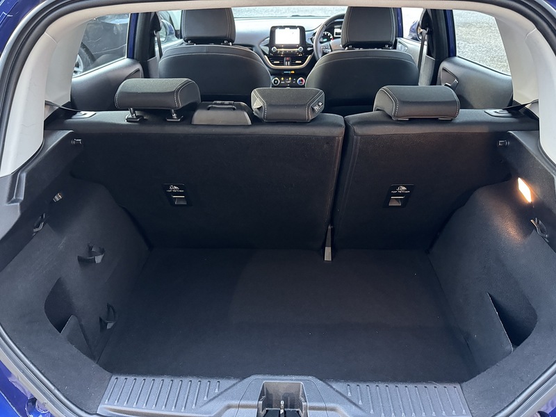 Used Ford Fiesta 2017 for sale - 76958542: Photo 64