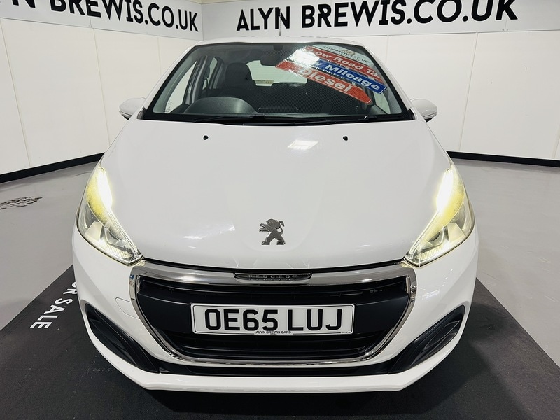 Used Peugeot 208 2016 for sale - 76392278: Photo 21