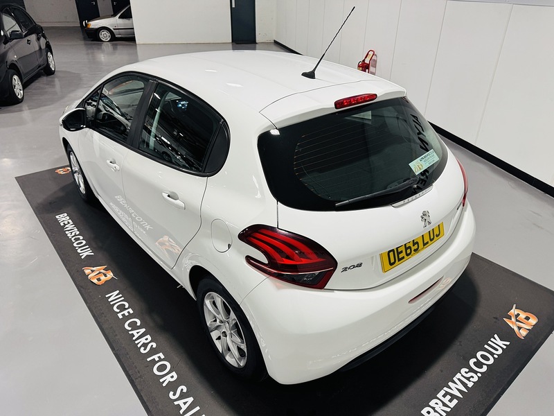 Used Peugeot 208 2016 for sale - 76392278: Photo 24