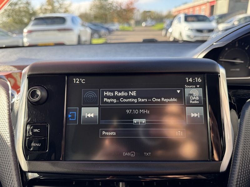 Used Peugeot 208 2016 for sale - 76392278: Photo 42