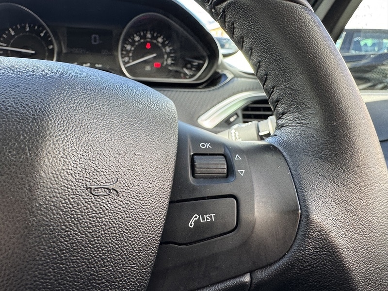 Used Peugeot 208 2016 for sale - 76392278: Photo 50