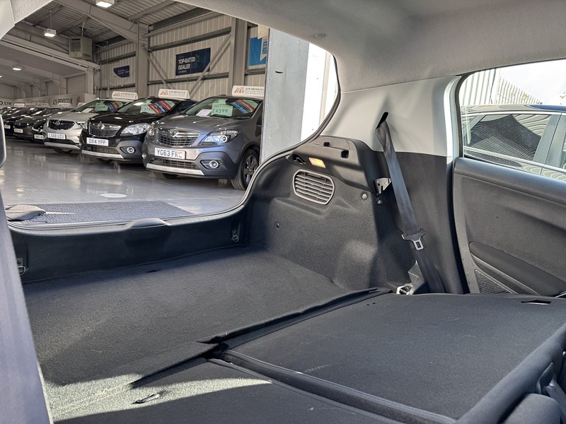 Used Peugeot 208 2016 for sale - 76392278: Photo 61