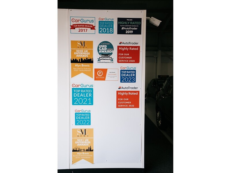 Used Peugeot 208 2016 for sale - 76392278: Photo 90