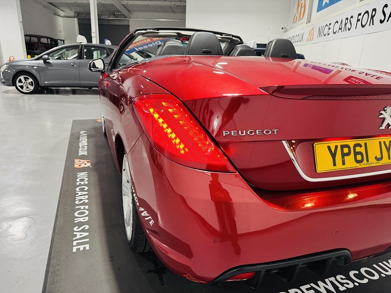 Used Peugeot 308 2012 for sale - 76599960: Photo 10