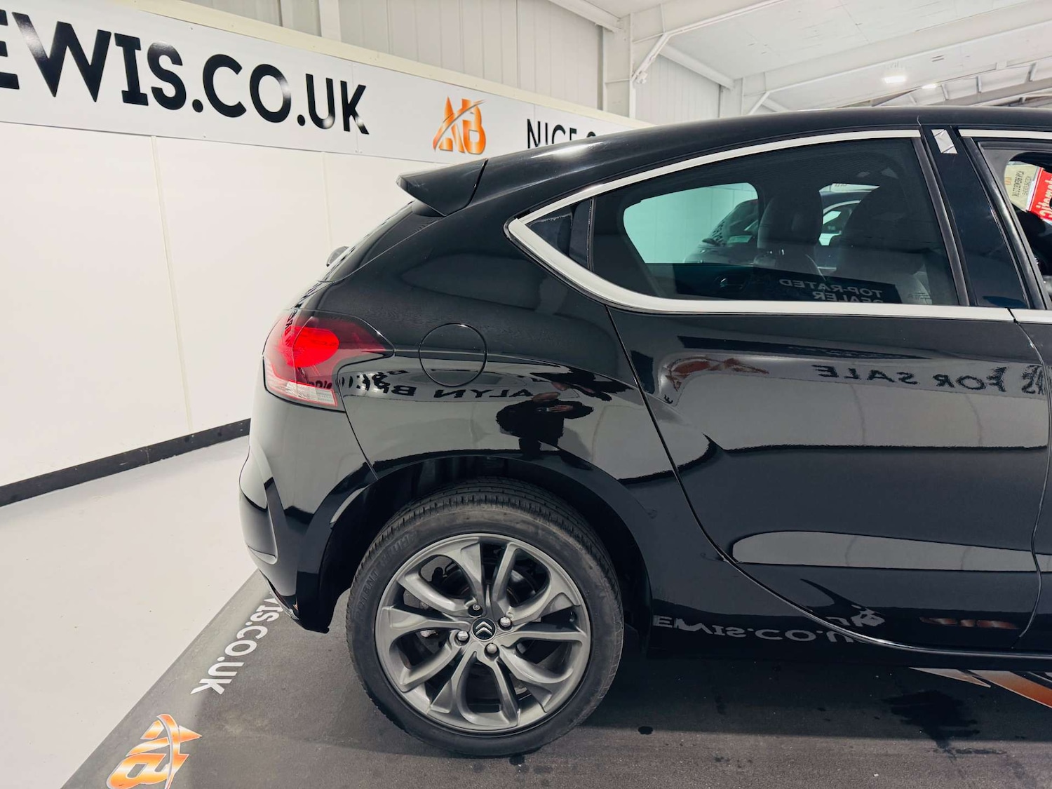 Used Citroen DS4 2014 for sale - 77621885: Photo 11