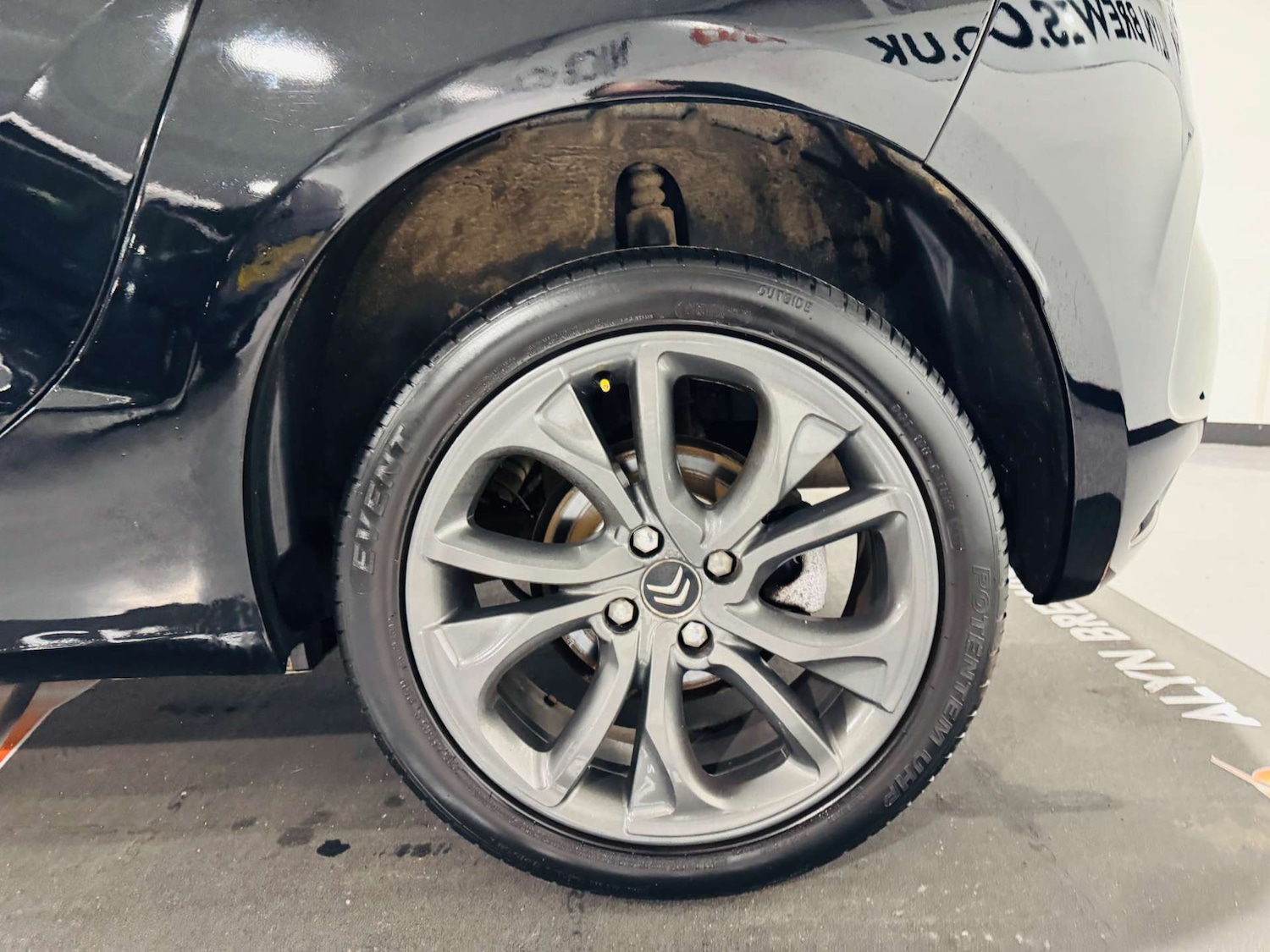 Used Citroen DS4 2014 for sale - 77621885: Photo 15