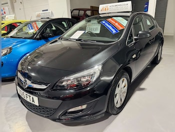 Used Vauxhall Astra 2015 for sale - 79445245: Photo