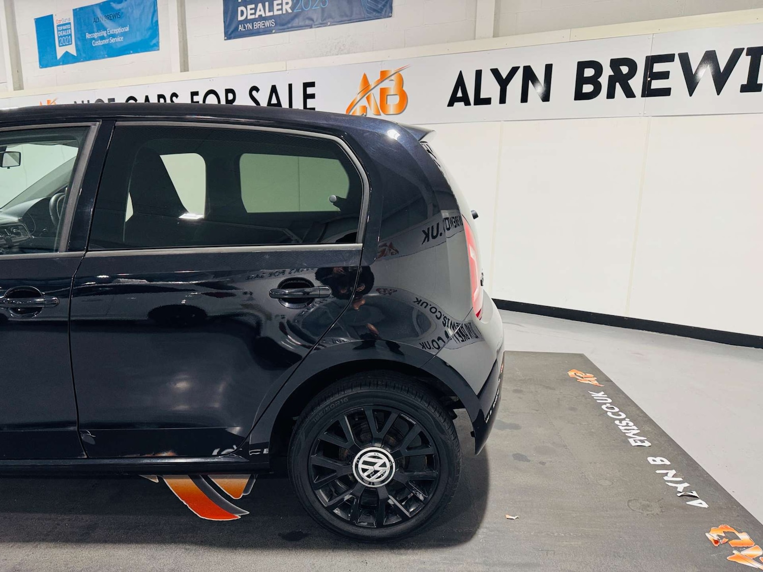 Used Volkswagen up! 2014 for sale - 77916425: Photo 12