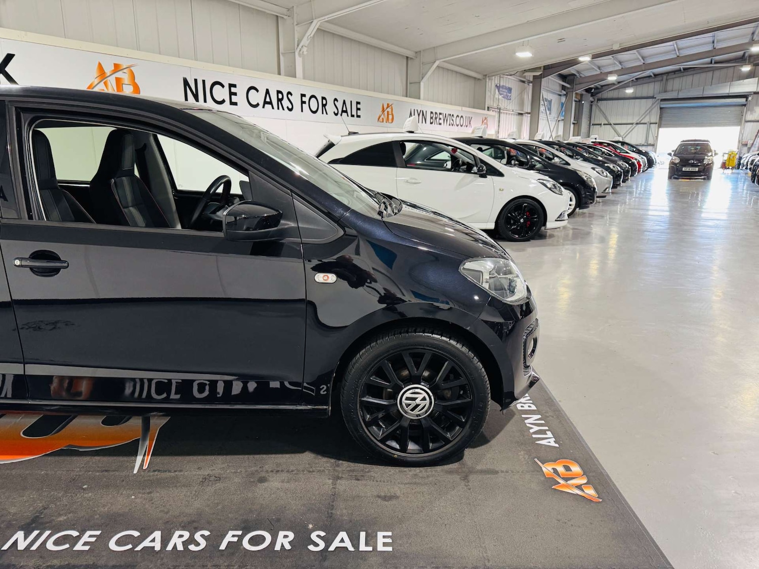 Used Volkswagen up! 2014 for sale - 77916425: Photo 19