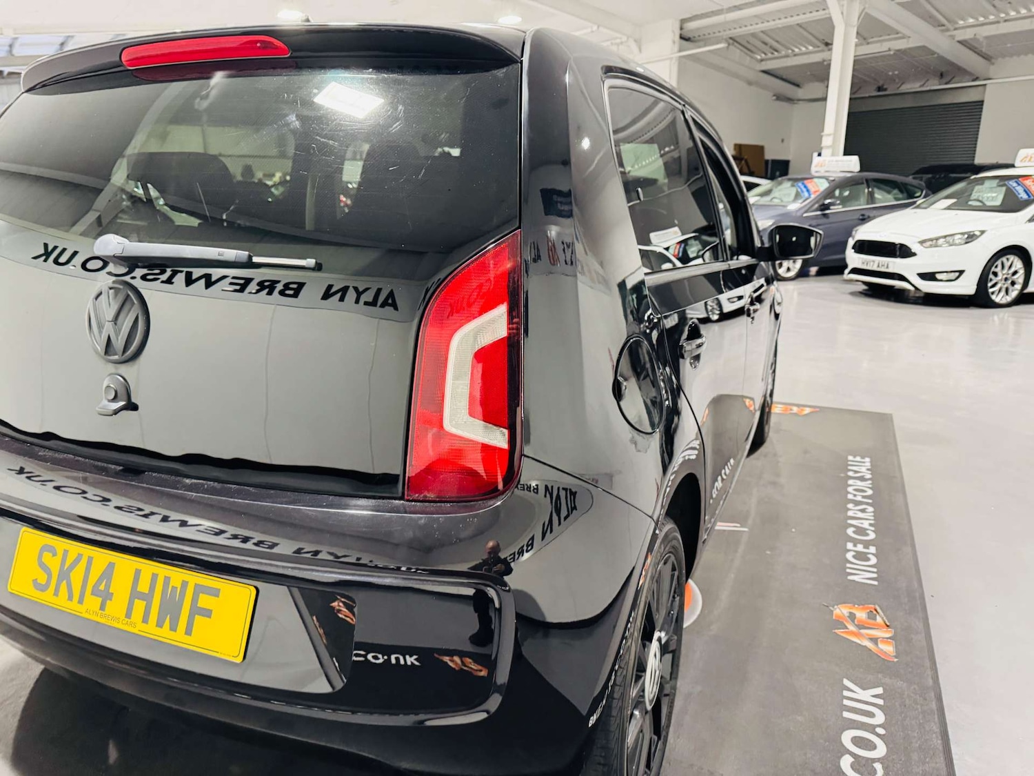 Used Volkswagen up! 2014 for sale - 77916425: Photo 9