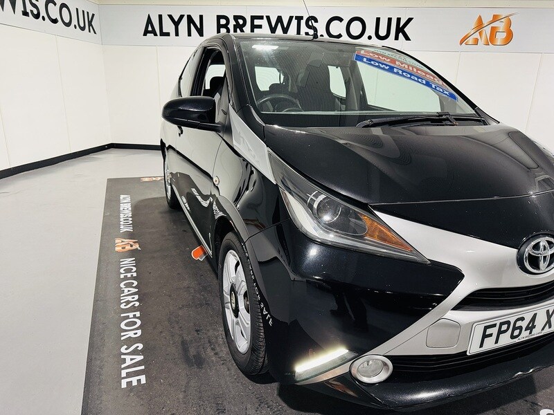 Used Toyota AYGO 2014 for sale - 77465257: Photo 8