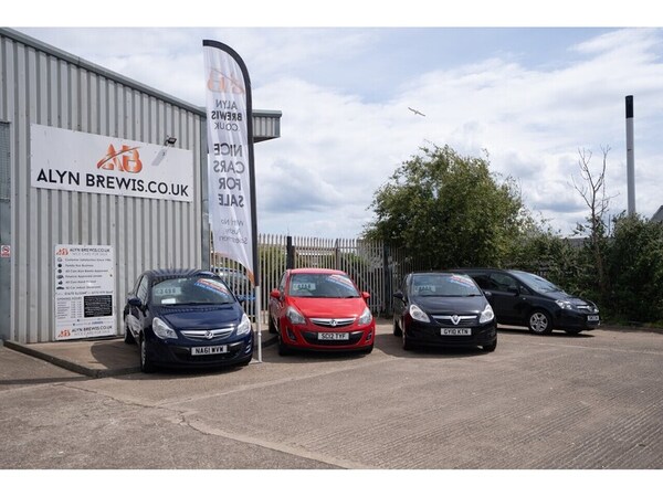 Used Vauxhall Corsa 2016 for sale - 76036660: Photo 75