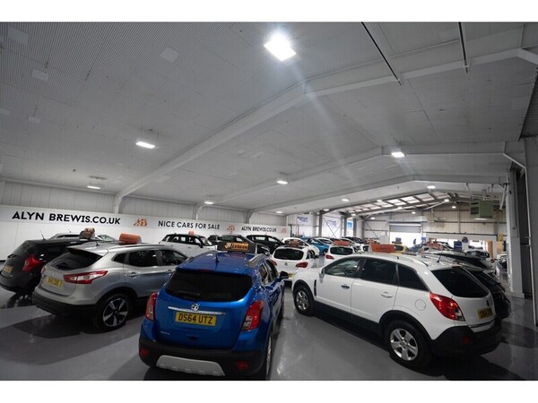 Used Vauxhall Corsa 2016 for sale - 76036660: Photo 90