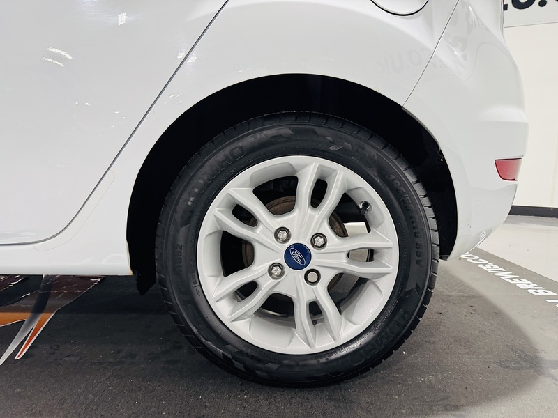 Used Ford Fiesta 2017 for sale - 76896572: Photo 15