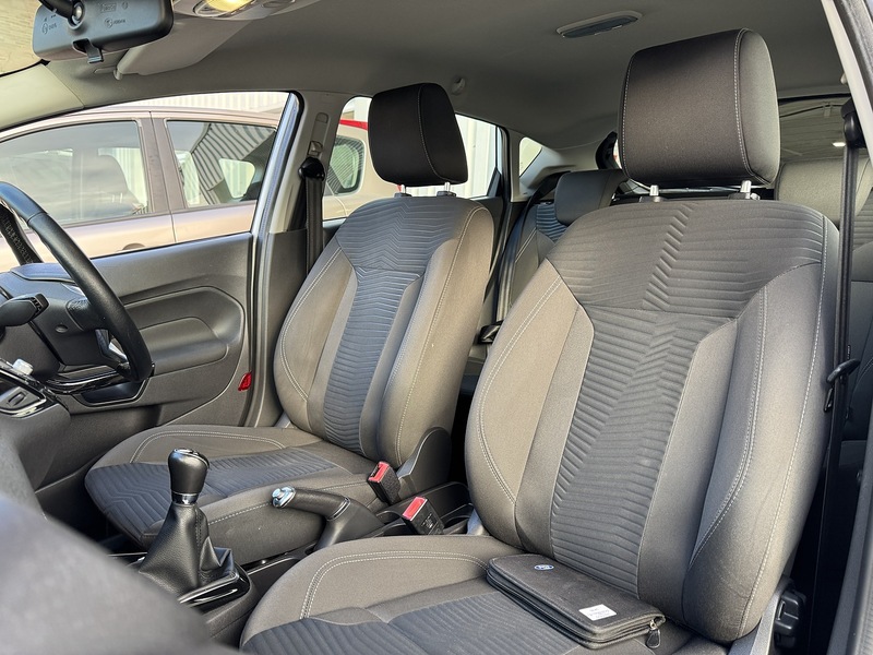 Used Ford Fiesta 2017 for sale - 76896572: Photo 25