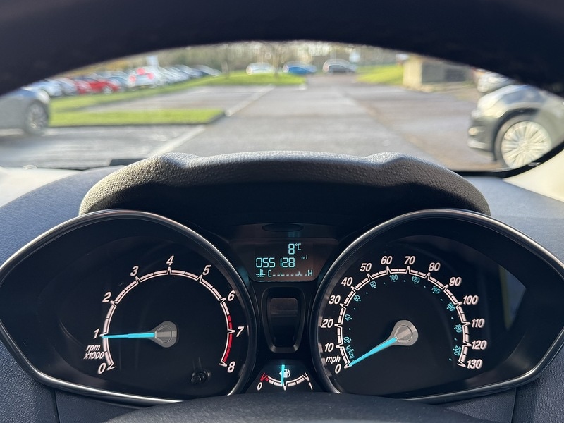 Used Ford Fiesta 2017 for sale - 76896572: Photo 38