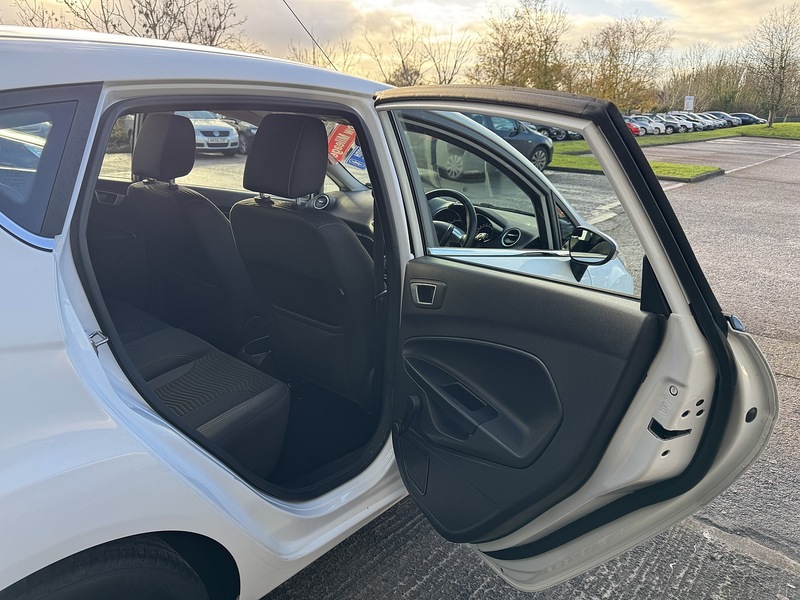 Used Ford Fiesta 2017 for sale - 76896572: Photo 51