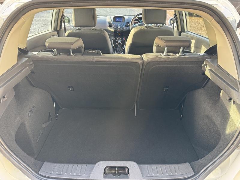 Used Ford Fiesta 2017 for sale - 76896572: Photo 56