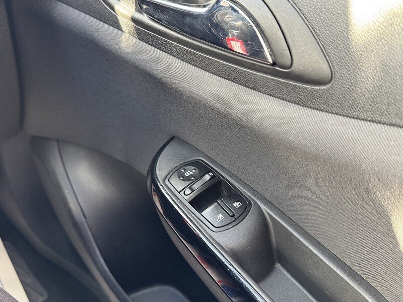 Used Vauxhall Corsa for sale - 76532192: Photo 44