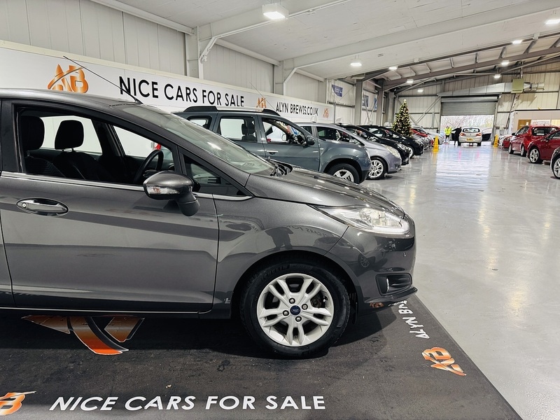 Used Ford Fiesta 2015 for sale - 76763216: Photo 19