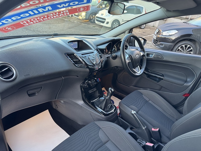 Used Ford Fiesta 2015 for sale - 76763216: Photo 27