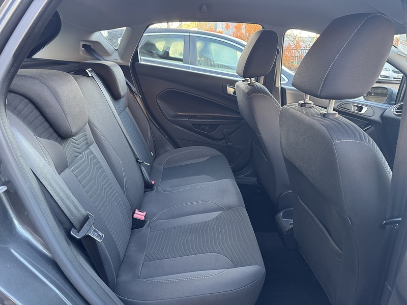 Used Ford Fiesta 2015 for sale - 76763216: Photo 30