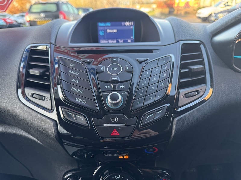 Used Ford Fiesta 2015 for sale - 76763216: Photo 43