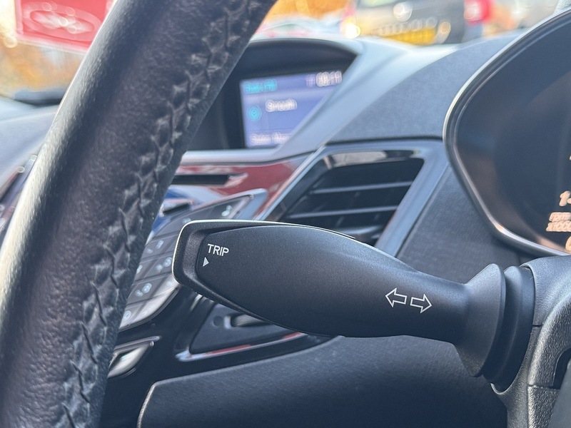 Used Ford Fiesta 2015 for sale - 76763216: Photo 48