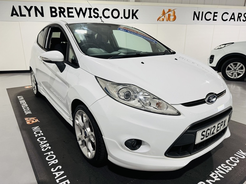 Used Ford Fiesta 2012 for sale - 76919790: Photo 2