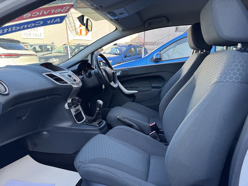 Used Ford Fiesta 2012 for sale - 76919790: Photo 26