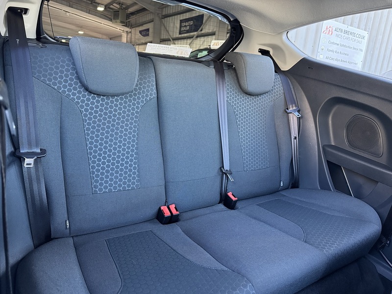 Used Ford Fiesta 2012 for sale - 76919790: Photo 29